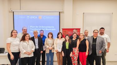 El Gobierno entregó el Plan de Ordenamiento Territorial a Huillapima