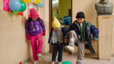 Los niños disfrutaron su día en la sala Infanto Juvenil con muchos regalos