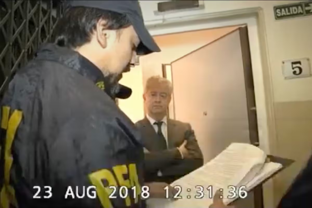 Exhibieron por primera vez el video del allanamiento al departamento de Cristina Kirchner en 2018 y se confirmó  que tenía un vestidor blindado