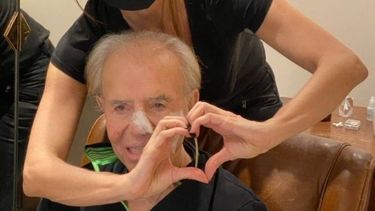 Carlos Menem, con alta médica