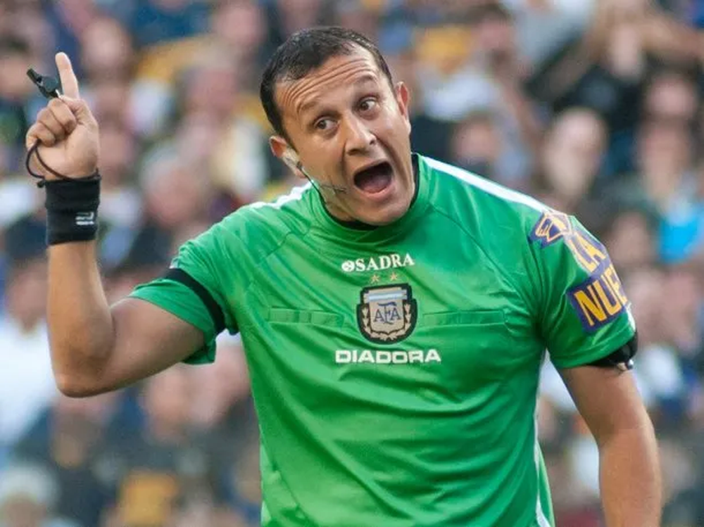 dario herrera arbitro.webp