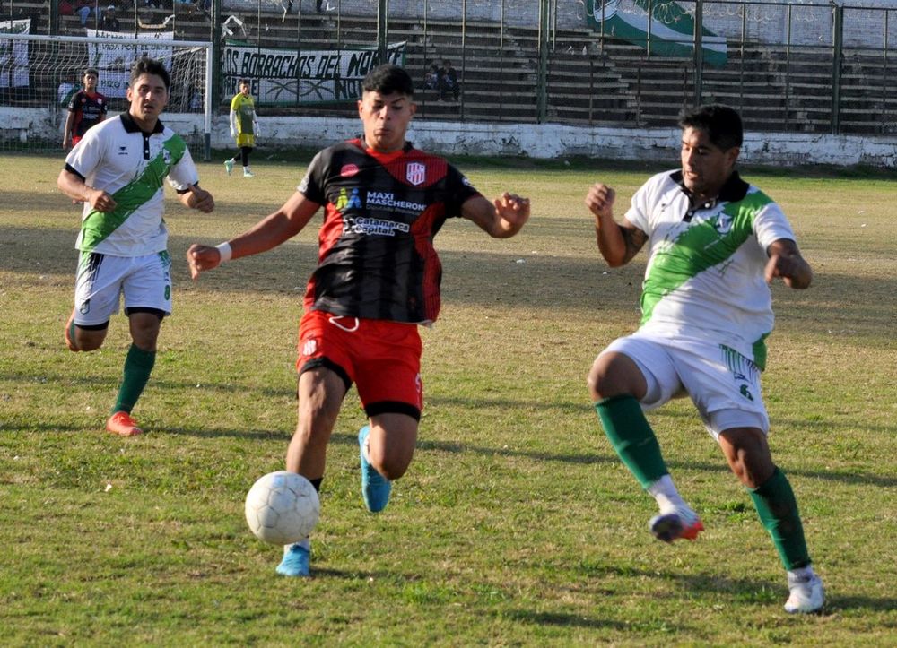 Se volverán a ver. Defensores del Norte le ganó a Villa Cubas, que tendrá revancha en el petit torneo.