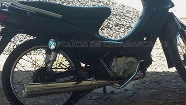 Recuperaron una moto robada en Valle Chico