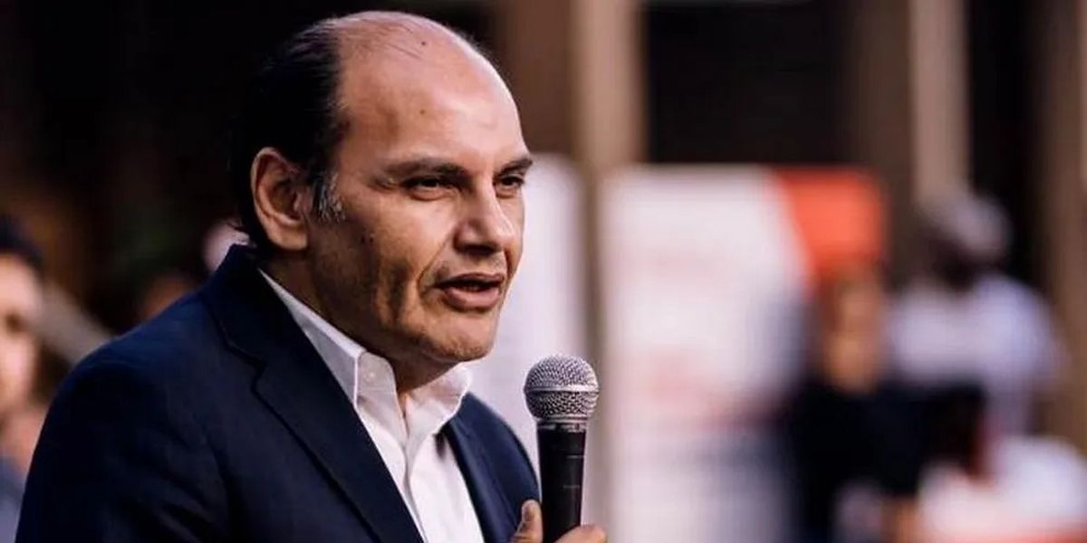 Saadi cruzó a los libertarios por el Poncho: Tienen discursos vacíos y deben ponerse a laburar Saadi cruzó a los libertarios por el Poncho: Tienen discursos vacíos y deben ponerse a laburar