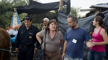 anulan una de las acusaciones contra el padre rasgido