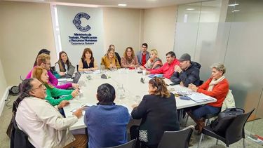El acuerdo. Se dio por mayoría. no hubo acuerdo de la Intersindical.