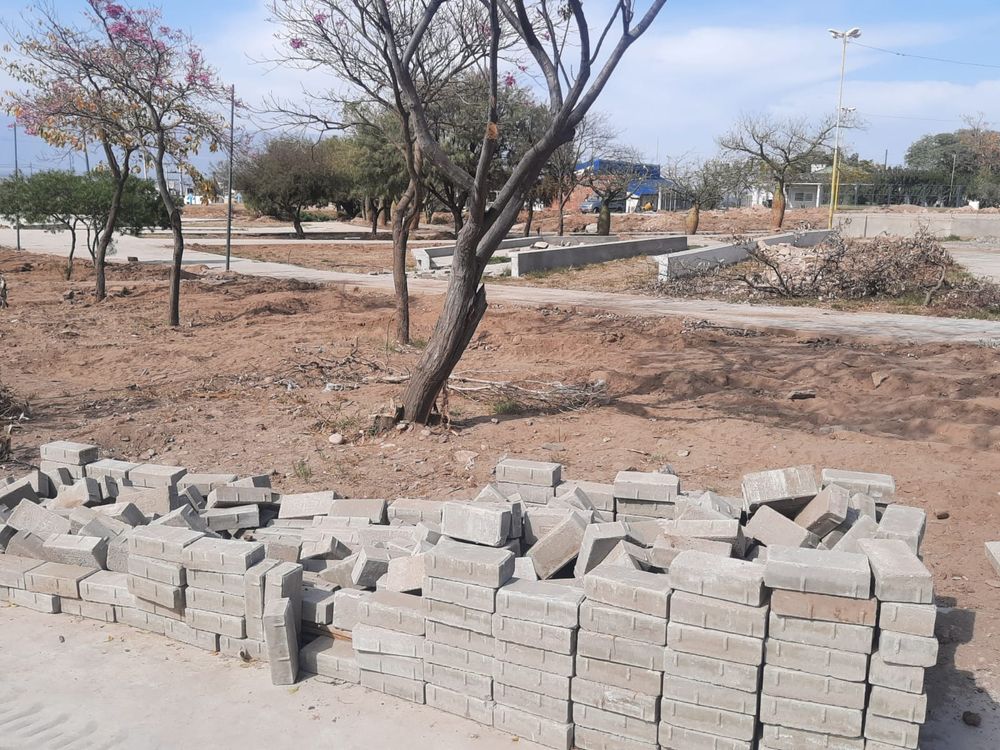 Malestar. Desde hace 3 años esperan por la plaza en la zona.&nbsp;