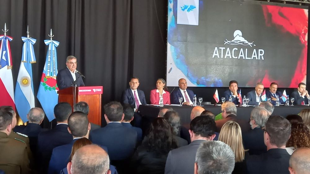 Raúl Jalil. En la 22° reunión plenaria del Comité de Integración ATACALAR.