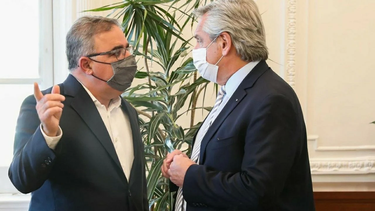 Buena relación entre Raúl Jalil y Alberto Fernández.&nbsp;