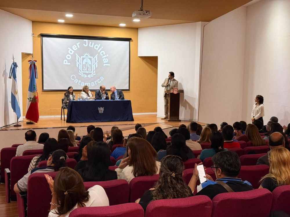 Juicio por Jurados a las aulas estuvo en Belén y Tinogasta