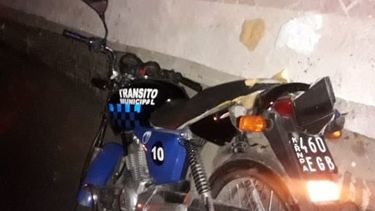 El colmo del motochorro: utilizó una moto de tránsito para robar