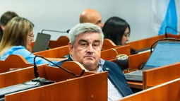 Mamerto Acuña cuestionó al Gobierno provincial por emplear el 10% del Presupuesto en cargos políticos Mamerto Acuña cuestionó al Gobierno provincial por emplear el 10% del Presupuesto en cargos políticos