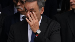 Mil dólares por noche: el relato del joven que expuso el alojamiento all inclusive de Adorni