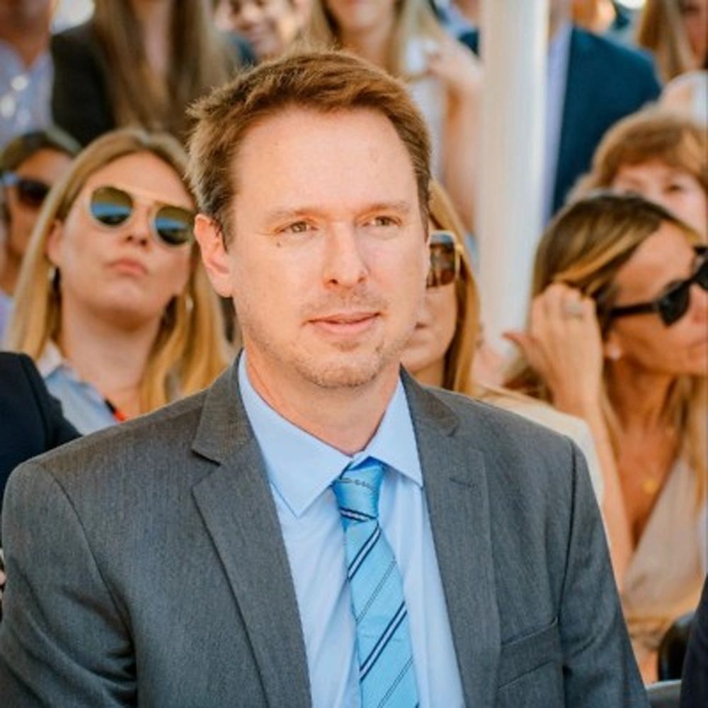Ministro. Sebastián Caria.