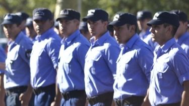 Personal policial y penitenciarios retirados tendrán aumento del 26%