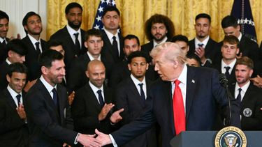 soy tu fan, sos mejor que pele le dijo trump a messi