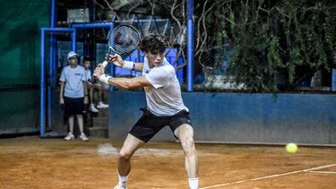 Manuel La Serna brilló en su vuelta a casa