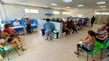 anses esta atendiendo en el departamento andalgala por el lapso de tres dias