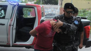 Detenido. El policía Miranda tiene el cargo de oficial inspector.