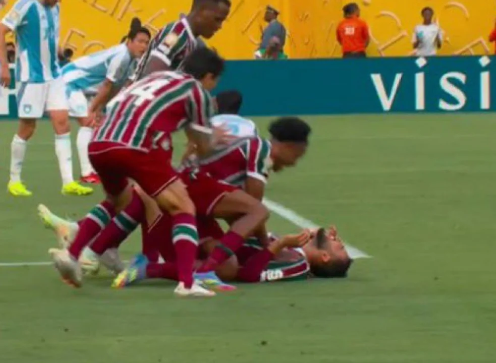 Fluminense superó 4-2 al Ulsan HD