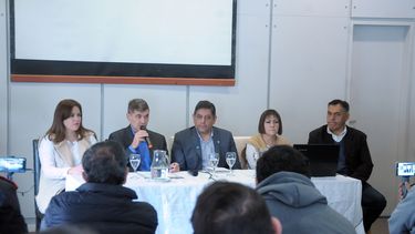 Lanzan nuevo espacio libertario con críticas a los descuentos