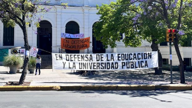 Trabajadores de universidades perdieron en un año el equivalente a cinco salarios