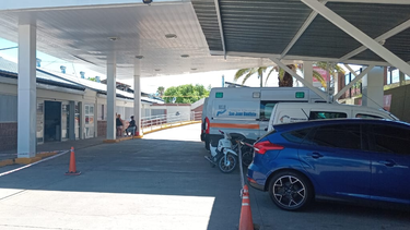 una mujer y un nino heridos tras caer de una moto conducida por un adolescente en ancasti