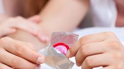 Organizaciones de salud advierten que la falta de preservativos y otros insumos esenciales pone en riesgo la prevención de VIH, sífilis y otras infecciones de transmisión sexual. Organizaciones de salud advierten que la falta de preservativos y otros insumos esenciales pone en riesgo la prevención de VIH, sífilis y otras infecciones de transmisión sexual.