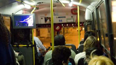 Manoseó a una mujer en el colectivo y lo arrestaron