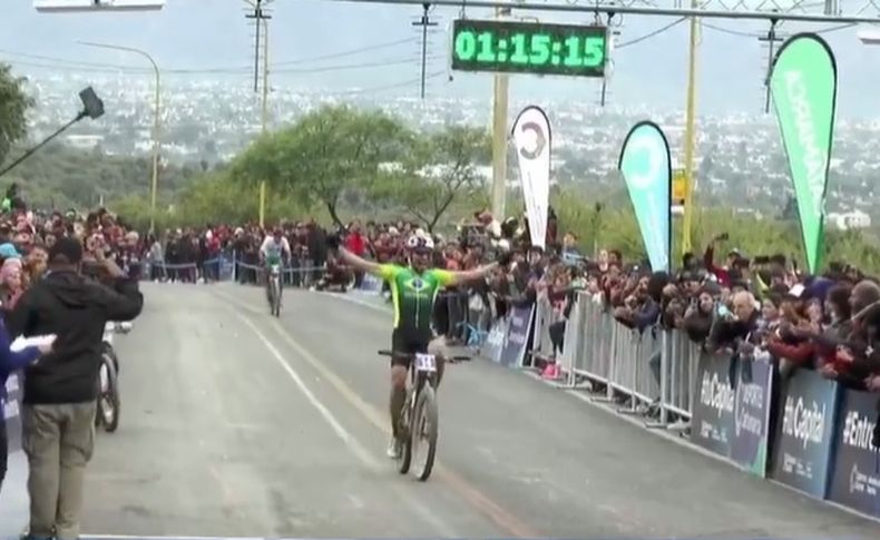 Avancini gan&oacute; la categor&iacute;a Elite del Panamericano de Mountain Bike.&nbsp;