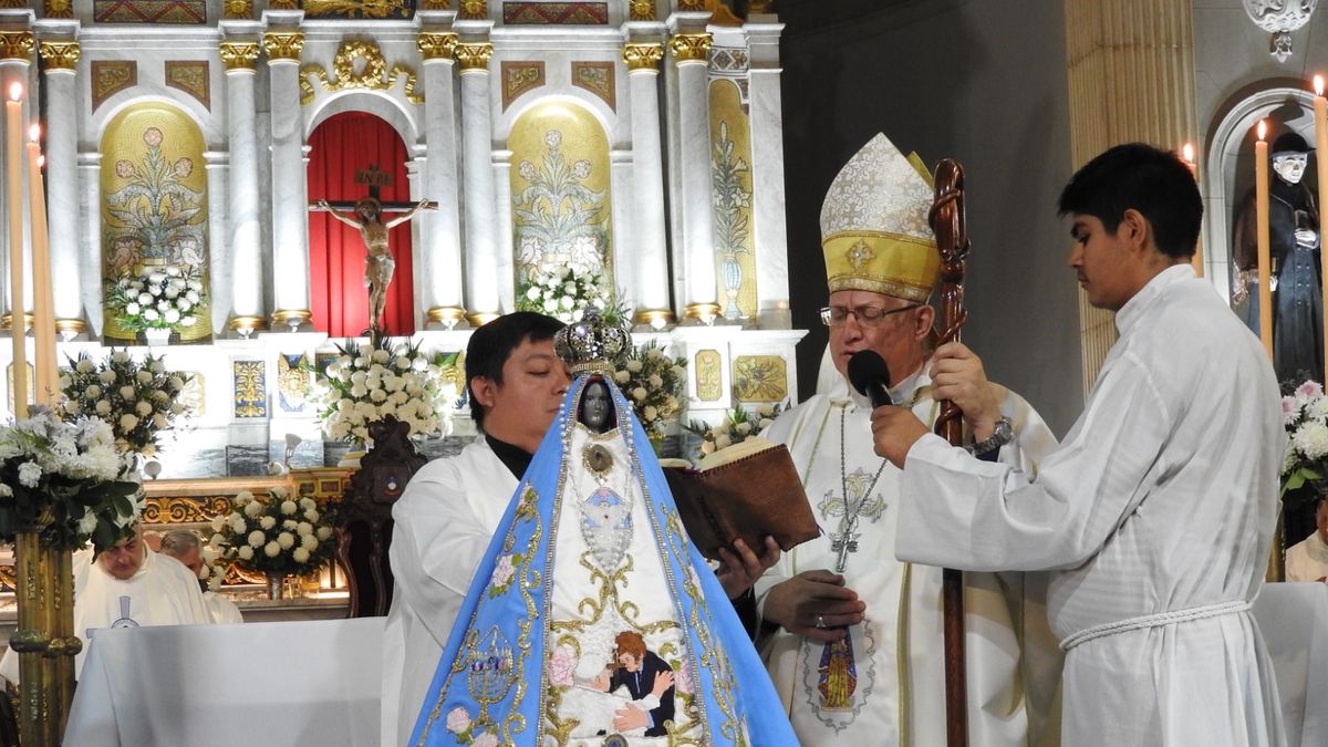 Una réplica del Virgen del Valle será enviada al Presidente