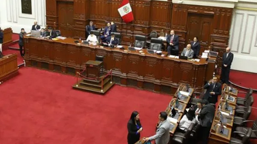 Perú: el Congreso aprobó el adelanto de elecciones para abril de 2024