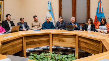 gobierno y rectores de ies avanzan en cobertura de cargos docentes y mejoras de infraestructura