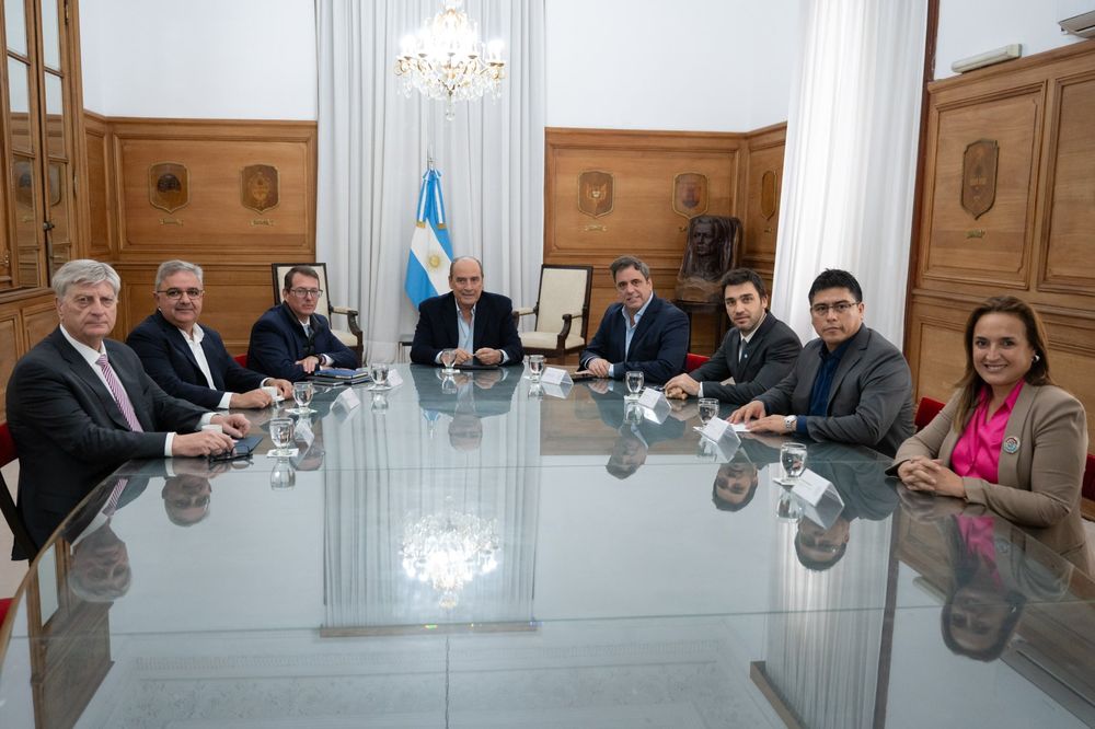 Nación analiza respuesta  a las provincias, mientras cuestiona subas del gasto