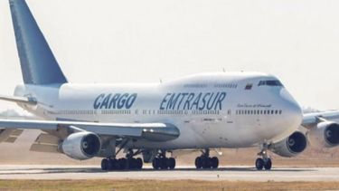 Autorizaron la salida del país de cinco tripulantes del avión venezolano-iraní