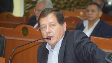 Polémico: Ávila presentó un proyecto para prohibir el ingreso de enfermos con COVID a Catamarca