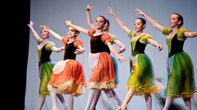 Cultura brinda talleres gratuitos de danza clásica, folklore y afro