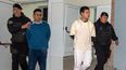 Héctor Alfredo Frías (izquierda)&nbsp; y su sobrino Rodrigo Antonio Frías (derecha), a la salida del juicio por jurados.