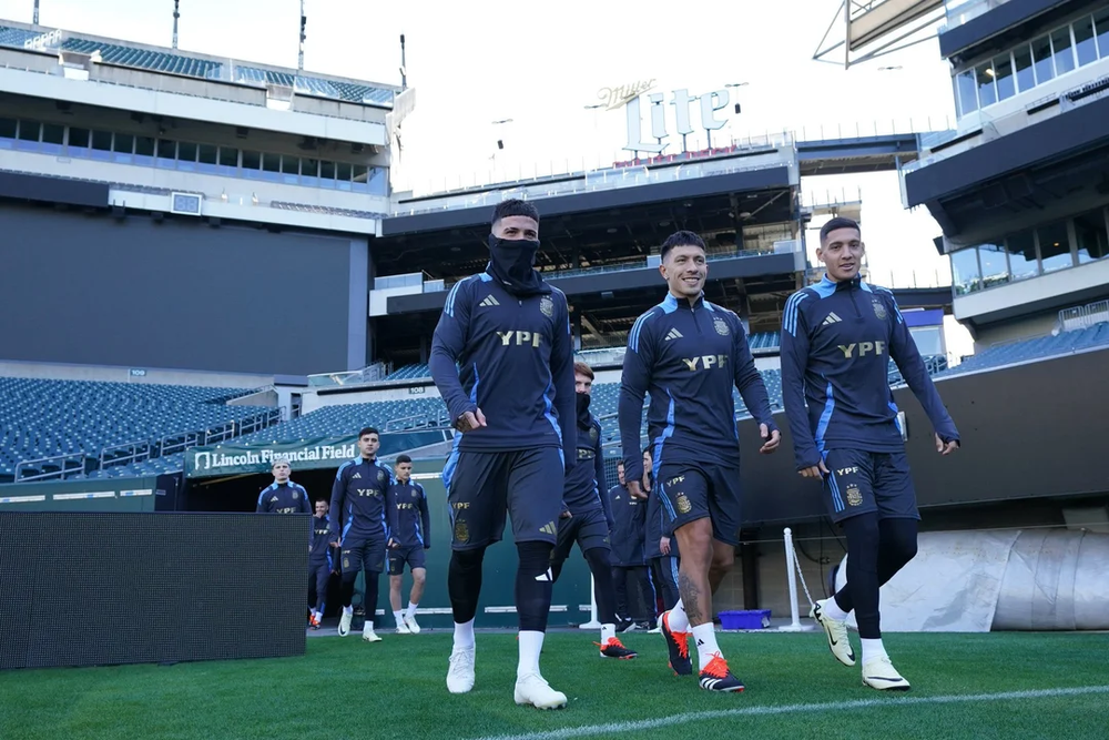 Argentina enfrenta a El Salvador este viernes.