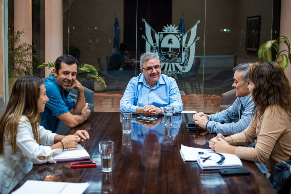 Raúl Jalil recibió al montañista Jaime Viñals
