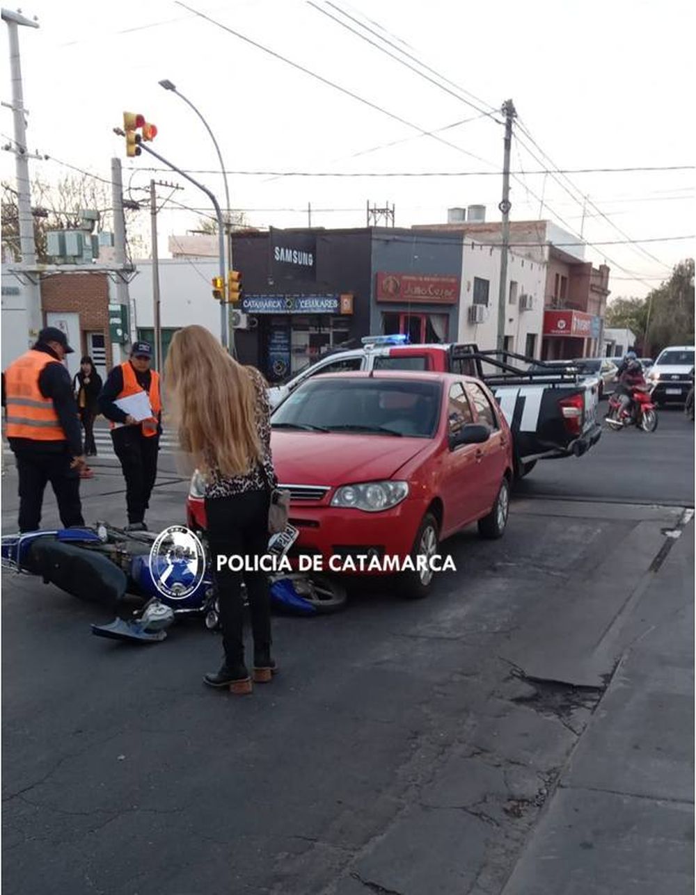 Impacto. El tránsito estuvo cortado durante varias horas.