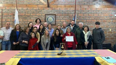 Rotary homenajeó a Silvia Pacheco