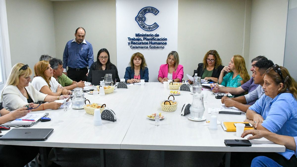 Paritarias docentes: la provincia ofreció un 40% de aumento en tres cuotas