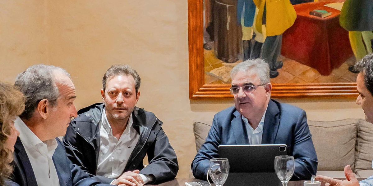 Jalil. La minería no va a solucionar todos los problemas, pero nos va a ayudar. Jalil. La minería no va a solucionar todos los problemas, pero nos va a ayudar.