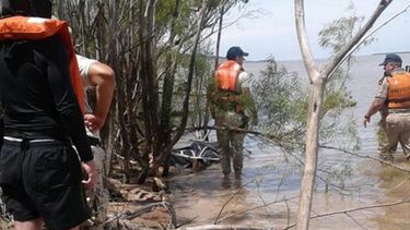encontraron dos cuerpos y la lancha en la que viajaba el intendente desaparecido