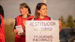 Al desaparecer el FONID se reflejó en una caída en los salarios docentes Al desaparecer el FONID se reflejó en una caída en los salarios docentes