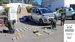 Secuestraron 39 kilos de cocaína que estaban ocultos en un automóvil Secuestraron 39 kilos de cocaína que estaban ocultos en un automóvil