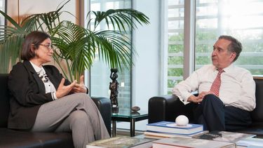 lucia corpacci se reunio con lino baranao