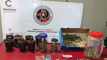 villa cubas: detuvieron a un joven con marihuana, ansioliticos, un iphone y balanzas