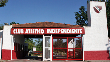 una empleada de independiente denuncio que fue abusada